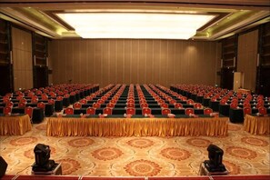 Unclassified image, 5 of 44, button - Huifeng Hotel (Shuyang)