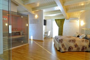 Suite | In-room safe, desk, free cribs/infant beds, free WiFi - B&B Jolie (Pescara)