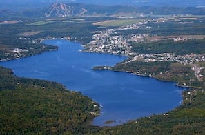 Lake - Auberge Happy Logis (Lac-Etchemin)