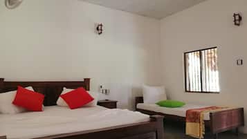 Deluxe Cottage, Multiple Beds, Non Smoking | Extra beds