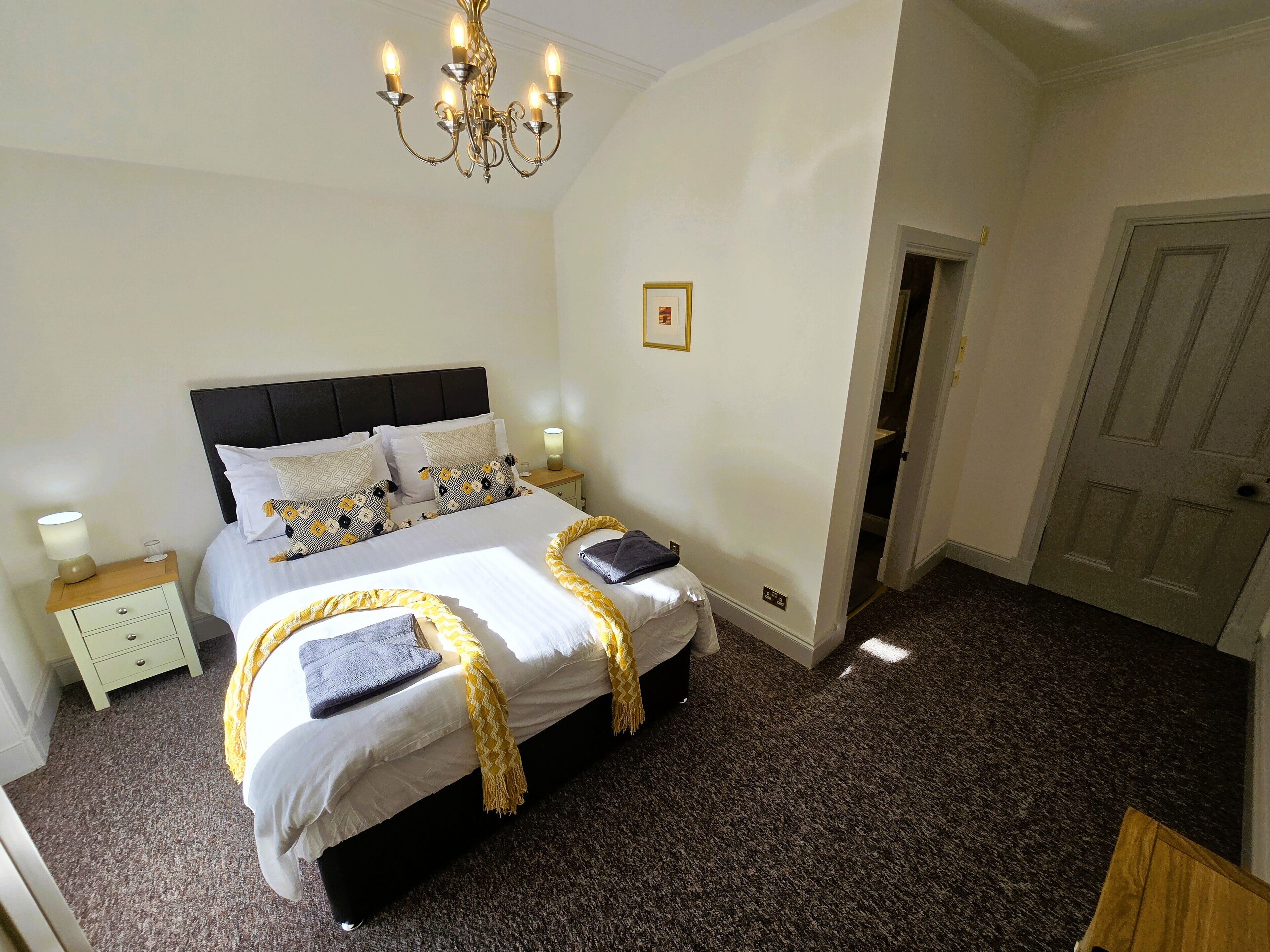 Double Room, Garden View (Alder Suite - Side Lochview Ensuite) | Egyptian cotton sheets, premium bedding, individually decorated