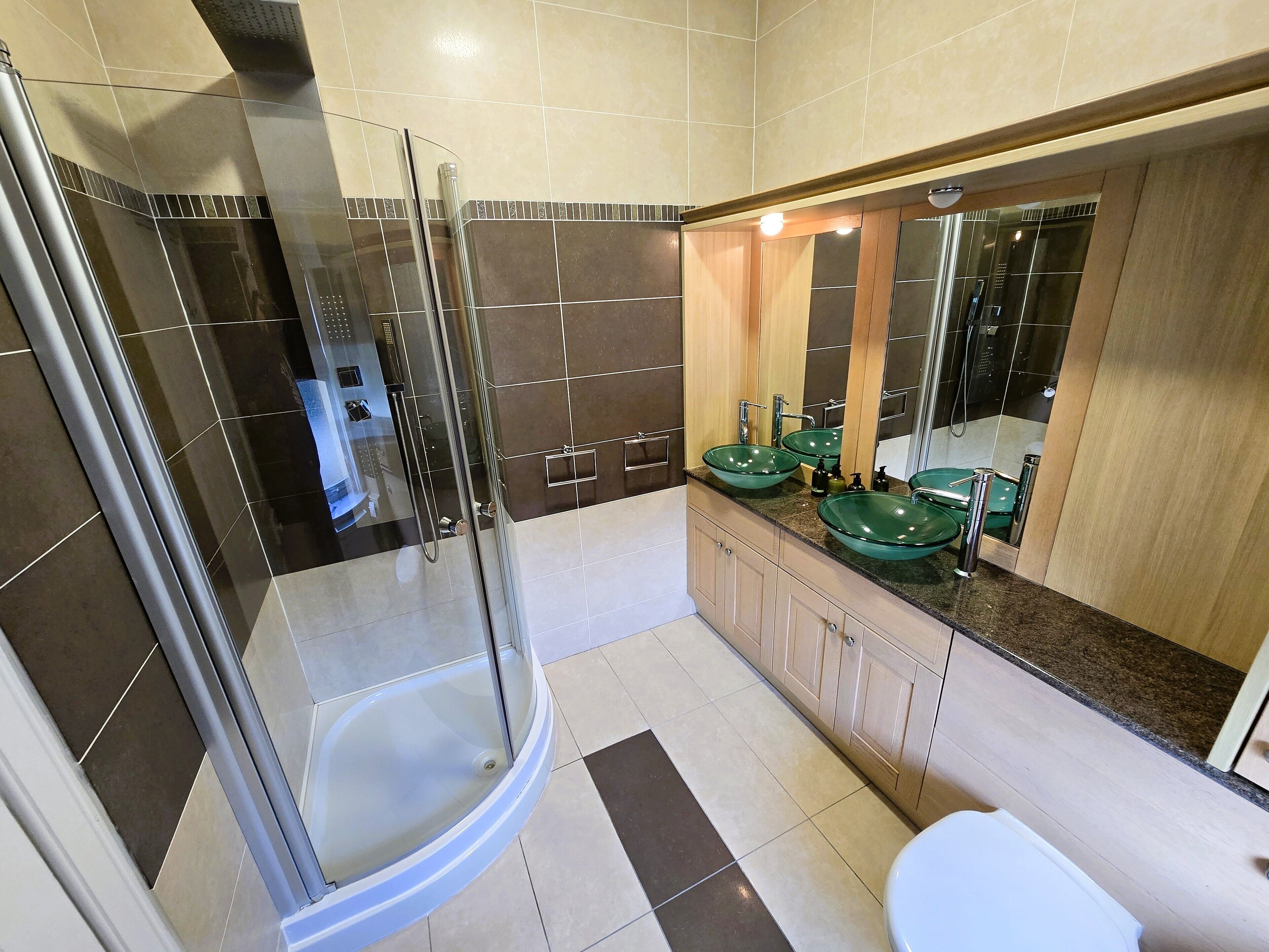 Dobbeltrom, utsikt mot innsjø (Thistle Suite - Premium Lochview) | Sengetøy i egyptisk bomull og sengetøy av topp kvalitet