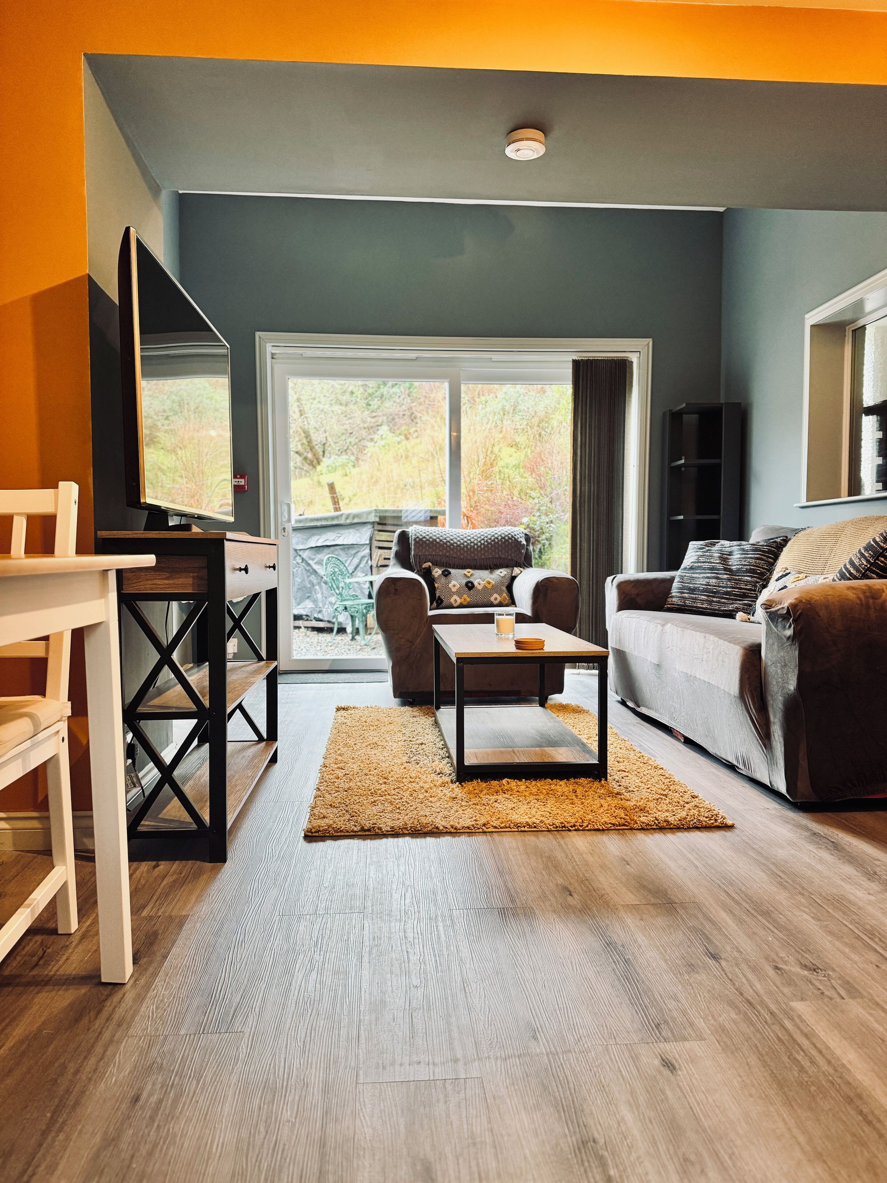 Apartment, 1 Bedroom (The Den) | Egyptian cotton sheets, premium bedding, individually decorated