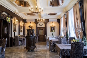 Dining - Pałac Dąbrowa Górnicza (Dabrowa Gornicza)