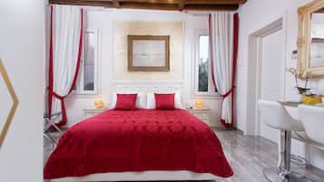 Standard Double Room | Down comforters, free WiFi