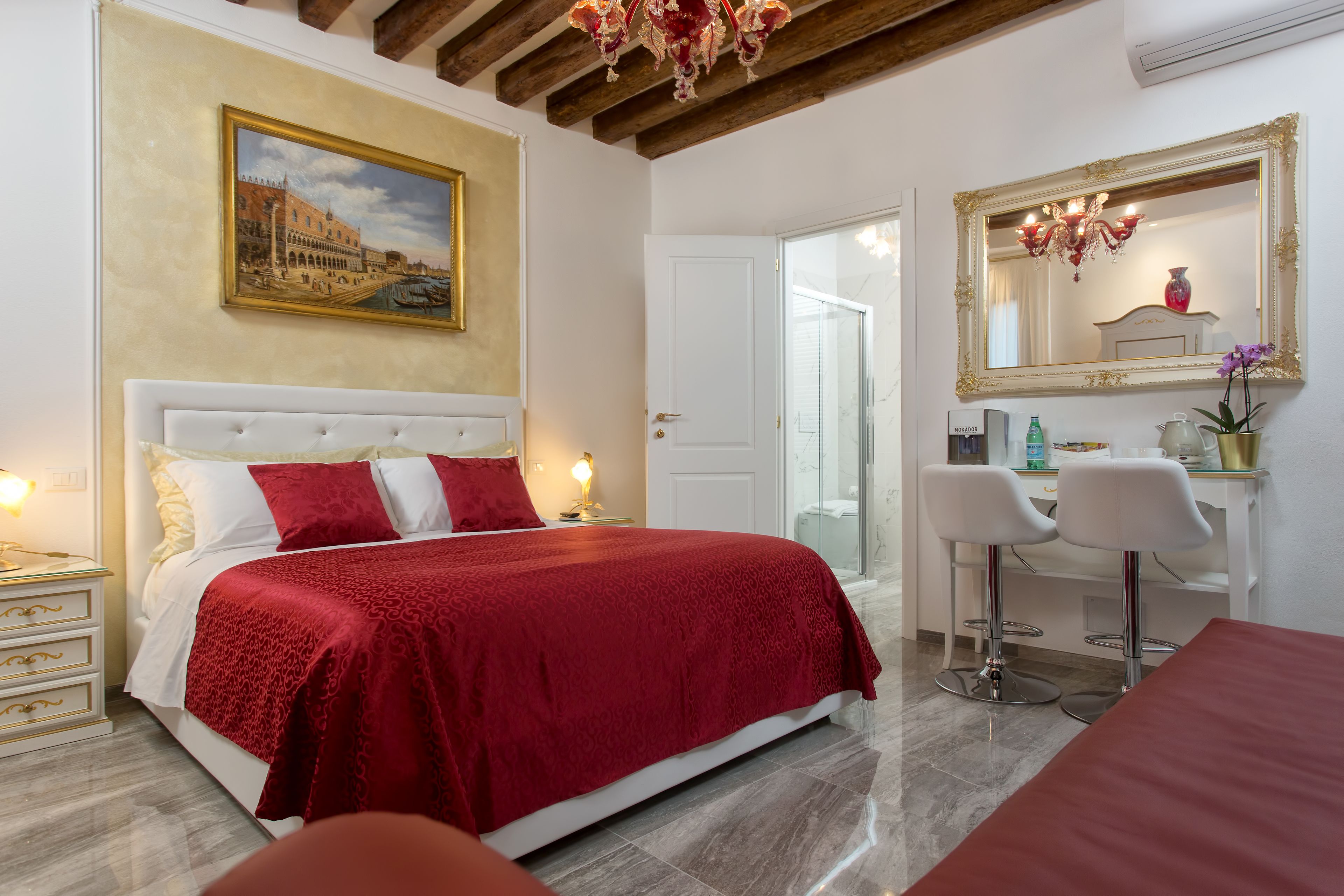 Superior Double Room | Down comforters, free WiFi