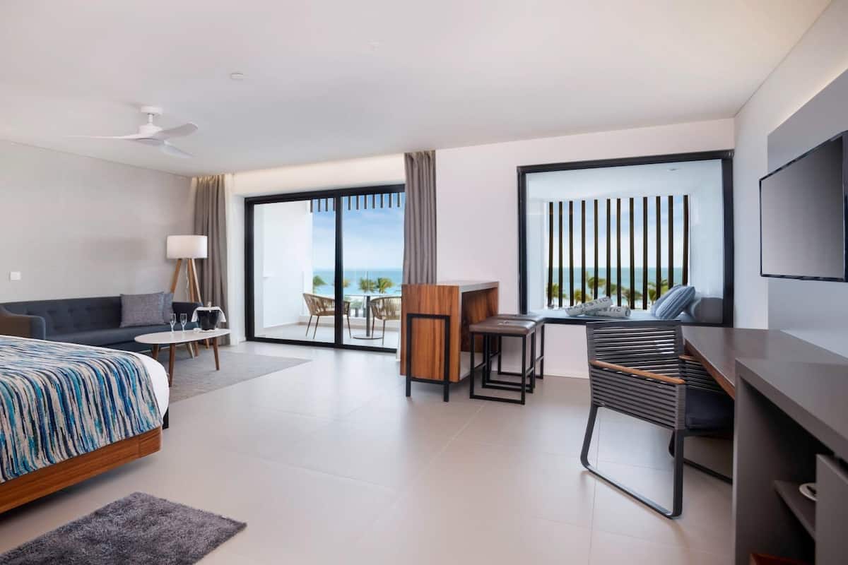 Pillow-top beds, free minibar, in-room safe, desk