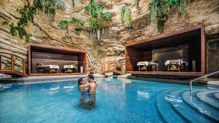 Majestic Elegance Costa Mujeres – All Inclusive