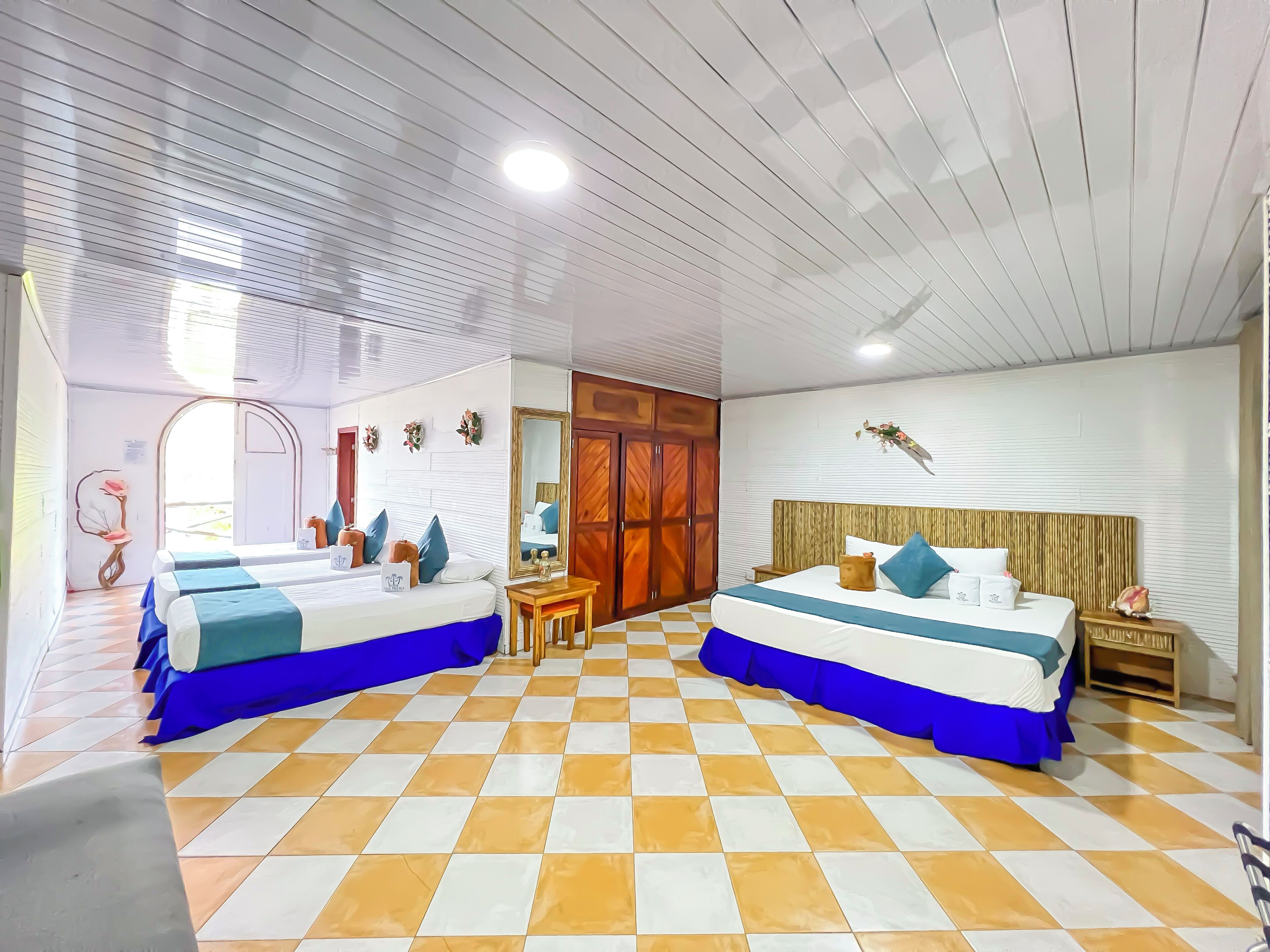 Family Room, Multiple Beds, Non Smoking | Iron/ironing board, free WiFi, bed sheets