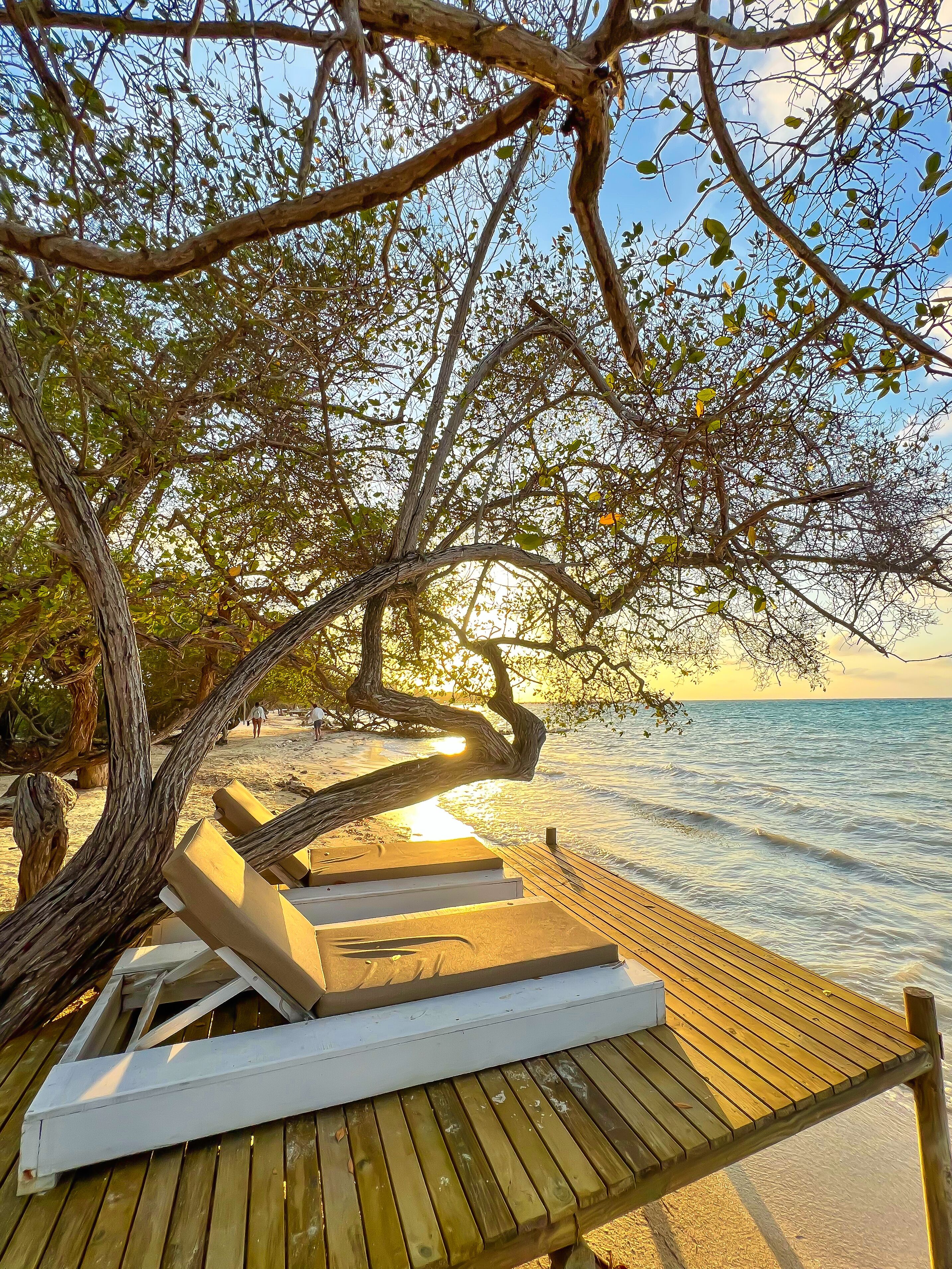 private beach, white sand, free beach shuttle, free beach cabanas