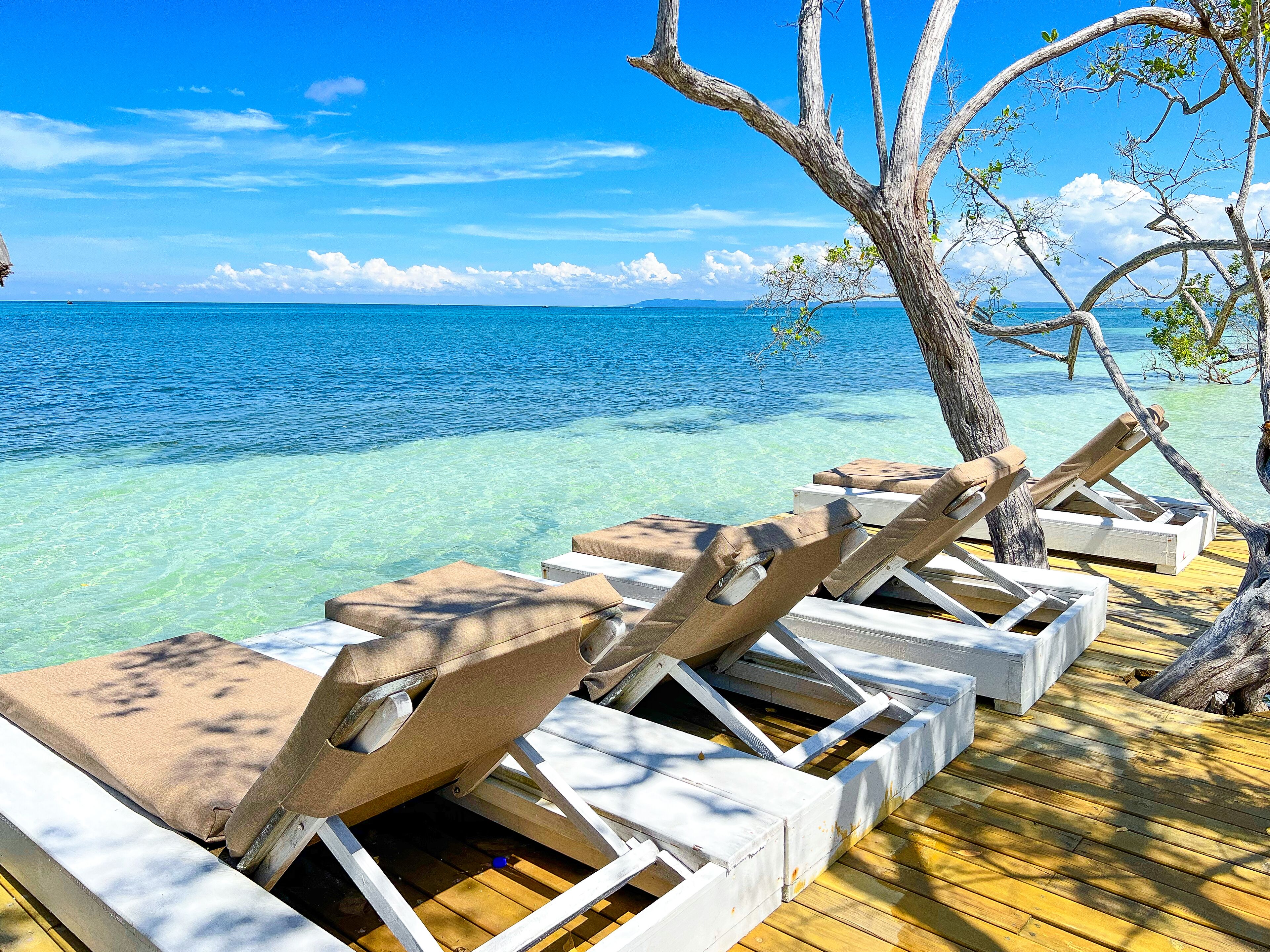 private beach, white sand, free beach shuttle, free beach cabanas