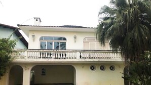 Free self parking - Casa Pé na Areia (Bertioga)