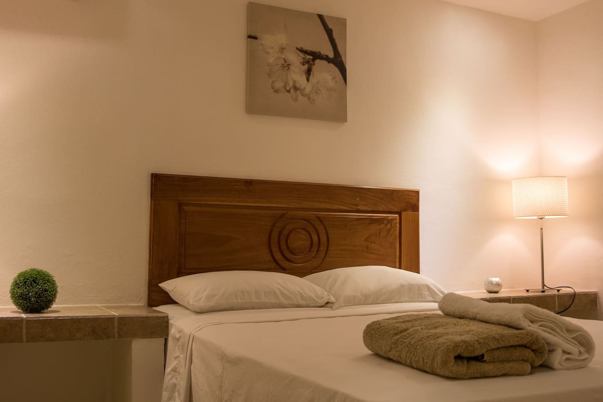 Standard Double Room, 1 Queen Bed, Accessible, Non Smoking | Rollaway beds (surcharge), WiFi (free)
