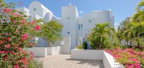 Property grounds - Arushi Villa (The Valley)