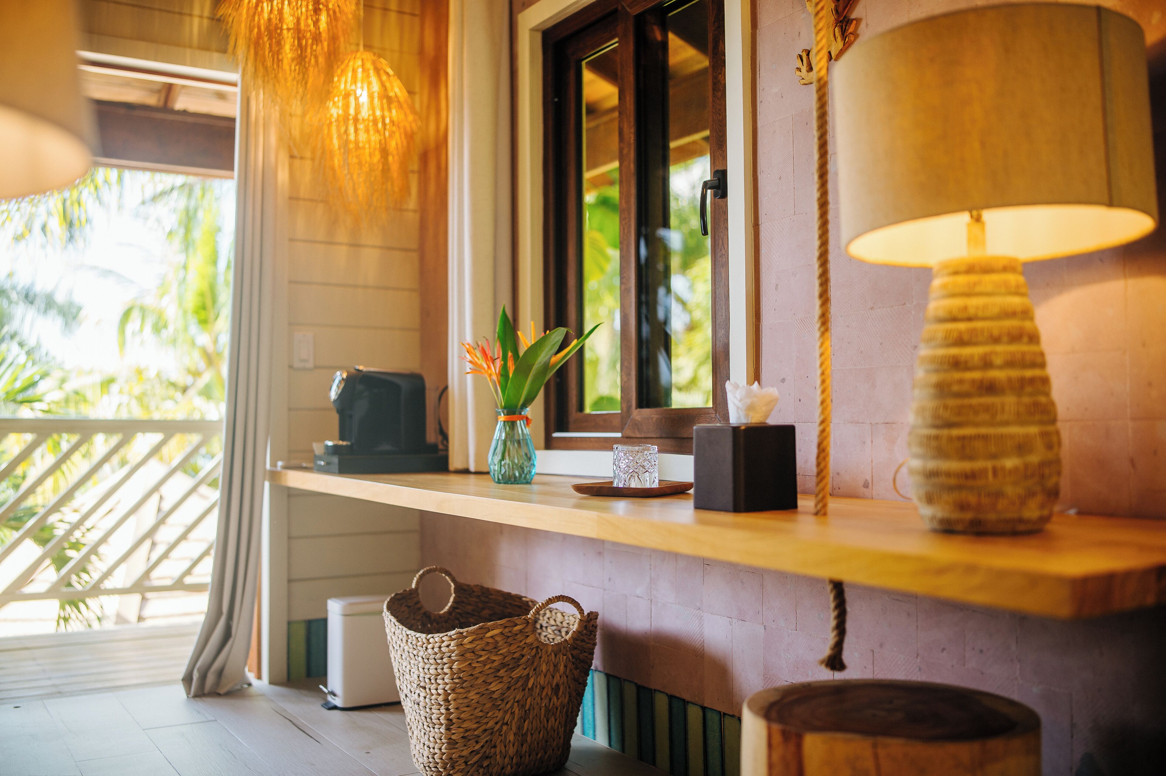 deluxe double room, 1 queen bed, non smoking, sea view | 1 bedroom, in-room safe, individually decorated, individually furnished