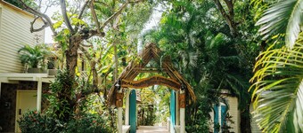 寧靜海生態小屋旅館及潛水中心