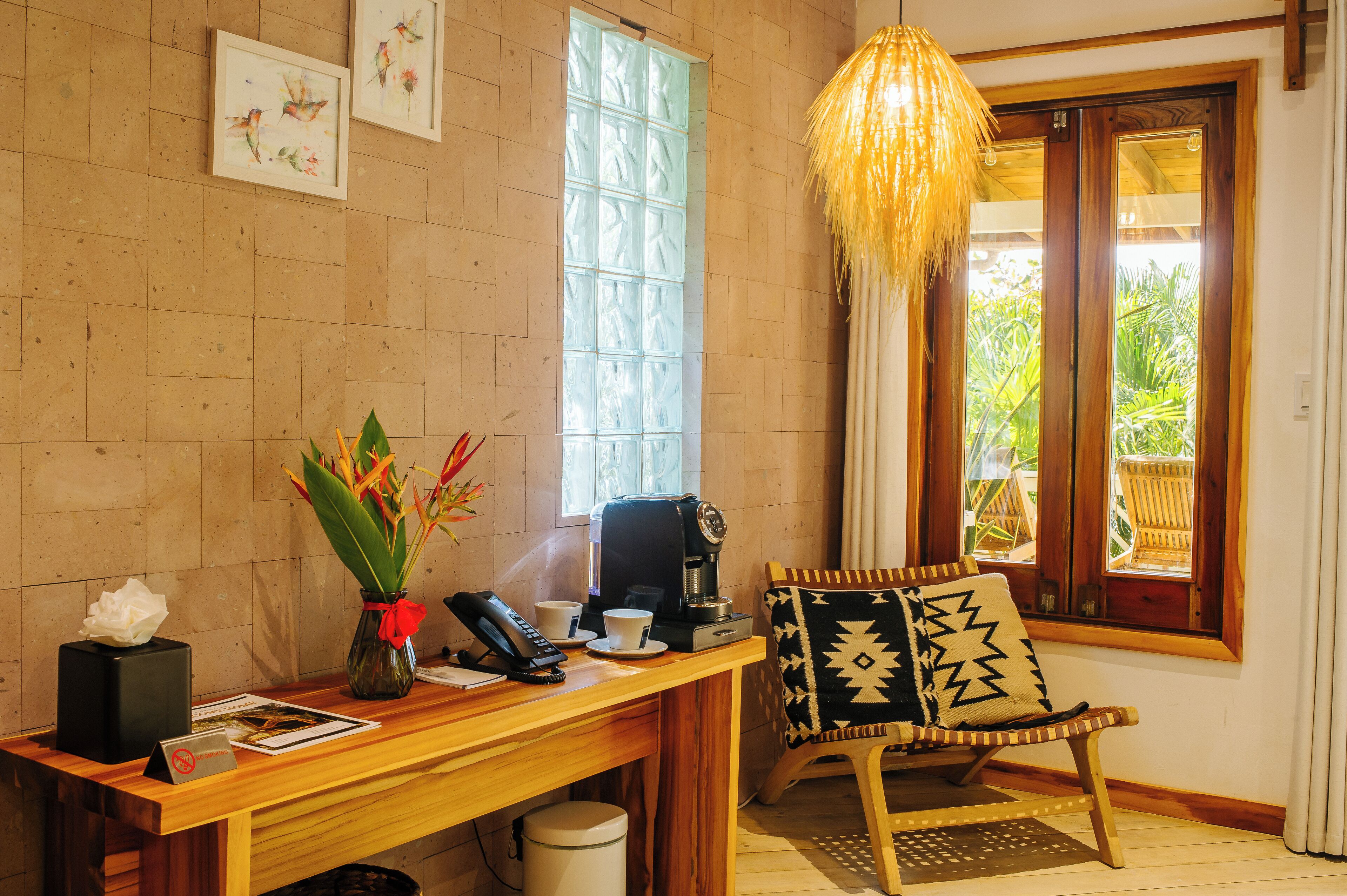 deluxe double room, 1 queen bed, non smoking, sea view | 1 bedroom, in-room safe, individually decorated, individually furnished