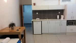 Traditional Apartment | Private kitchen | Fridge, microwave, stovetop, electric kettle - Nice Place (Eilat)