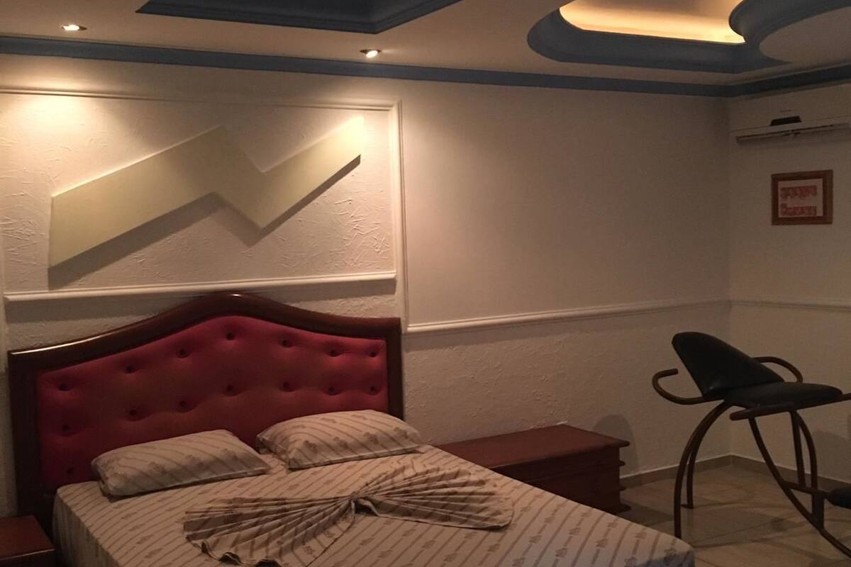 Suite (Erotica) | Free WiFi, bed sheets, wheelchair access