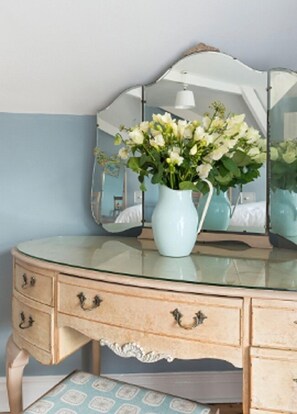 标准三人房 | 客房服务设施