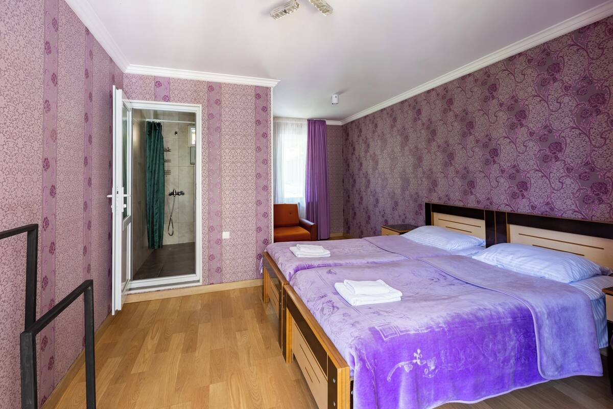 1 bedroom, premium bedding, individually decorated