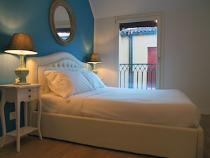 Senior-Doppelzimmer | 1 Schlafzimmer, hochwertige Bettwaren, Daunenbettdecken