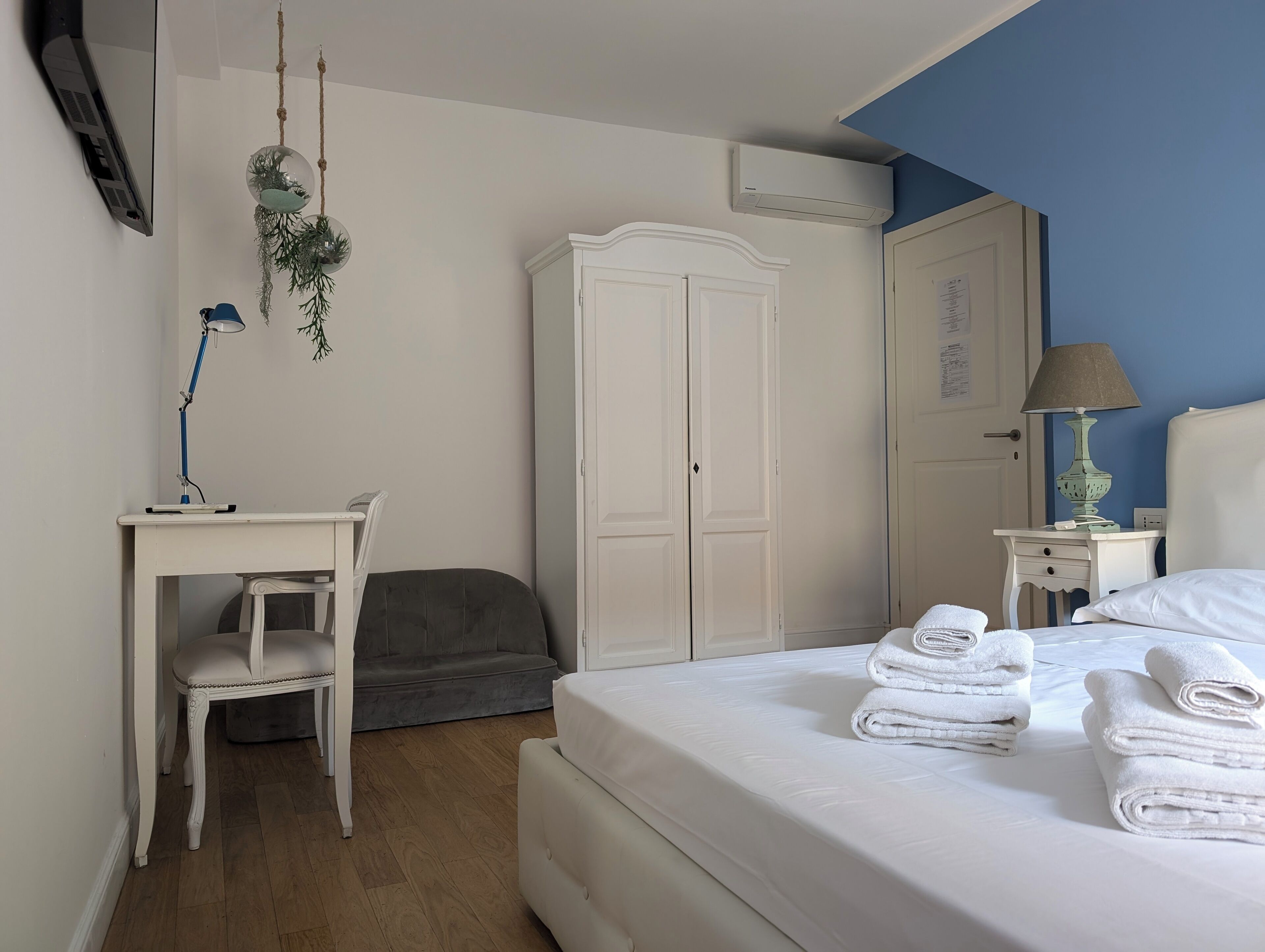 Photo - Cosmopolitan Central Rooms