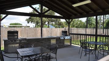 BBQ/picnic area