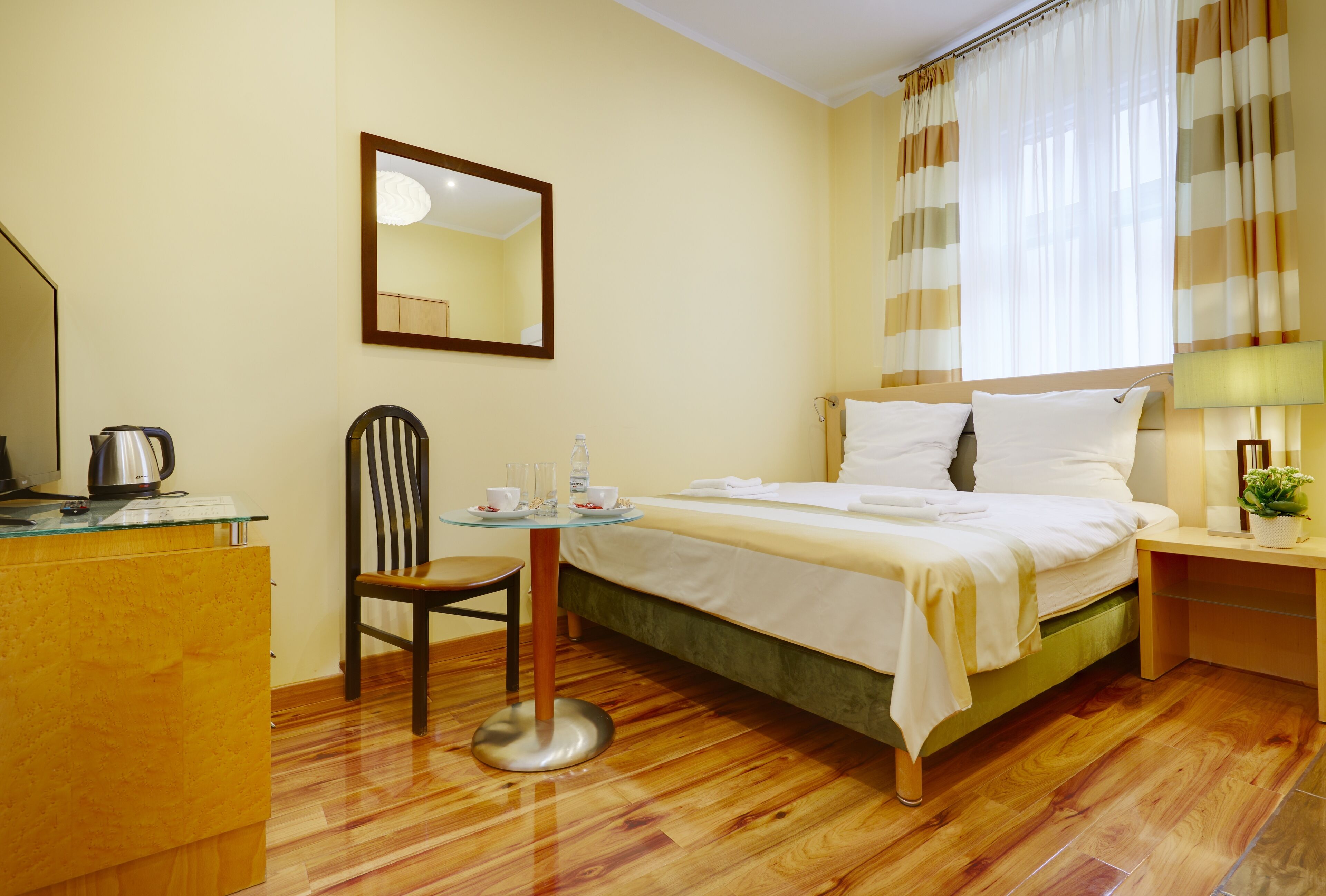 Photo - Jagiellonska 3 ApartHotel - Duze przestronne pokoje, centrum miasta, szybkie WiFi