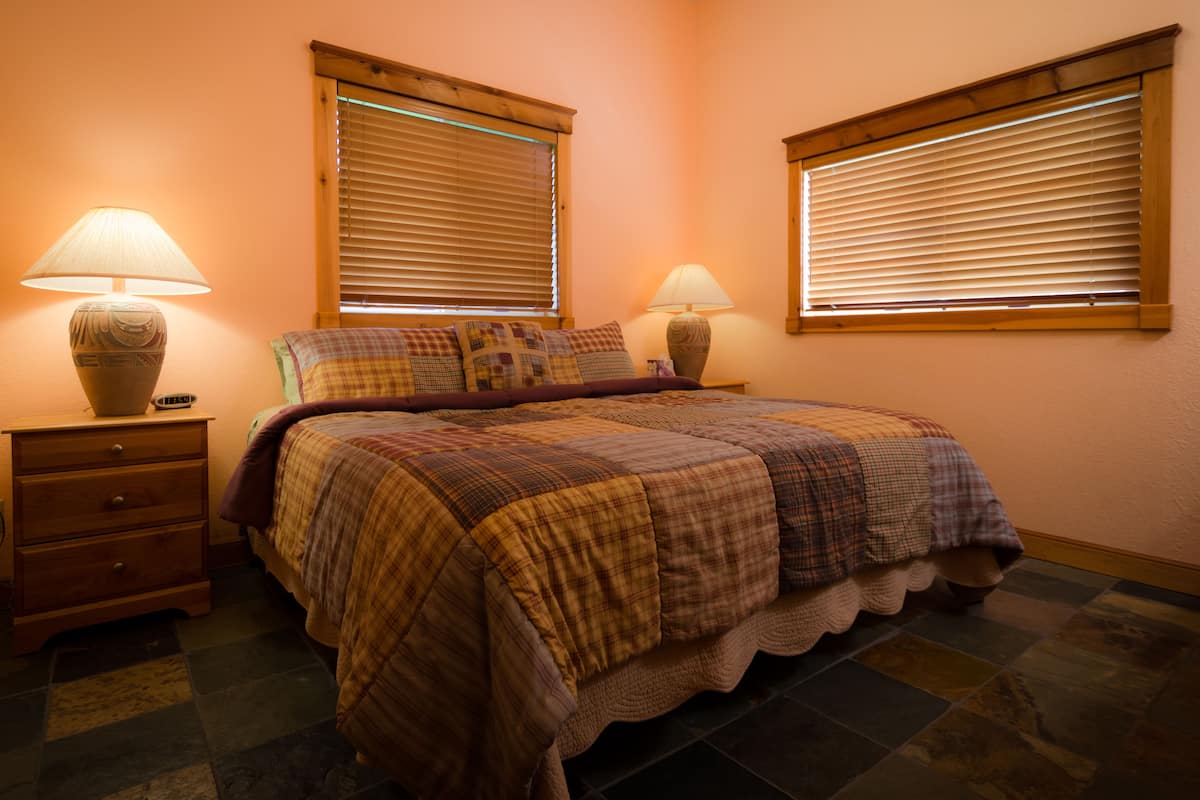 Cabin, Multiple Beds, Non Smoking, River View | Premium bedding, memory foam beds, iron/ironing board, WiFi (free)