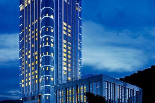 Yuhuan Ando Hotel(Wuyue Plaza Branch)