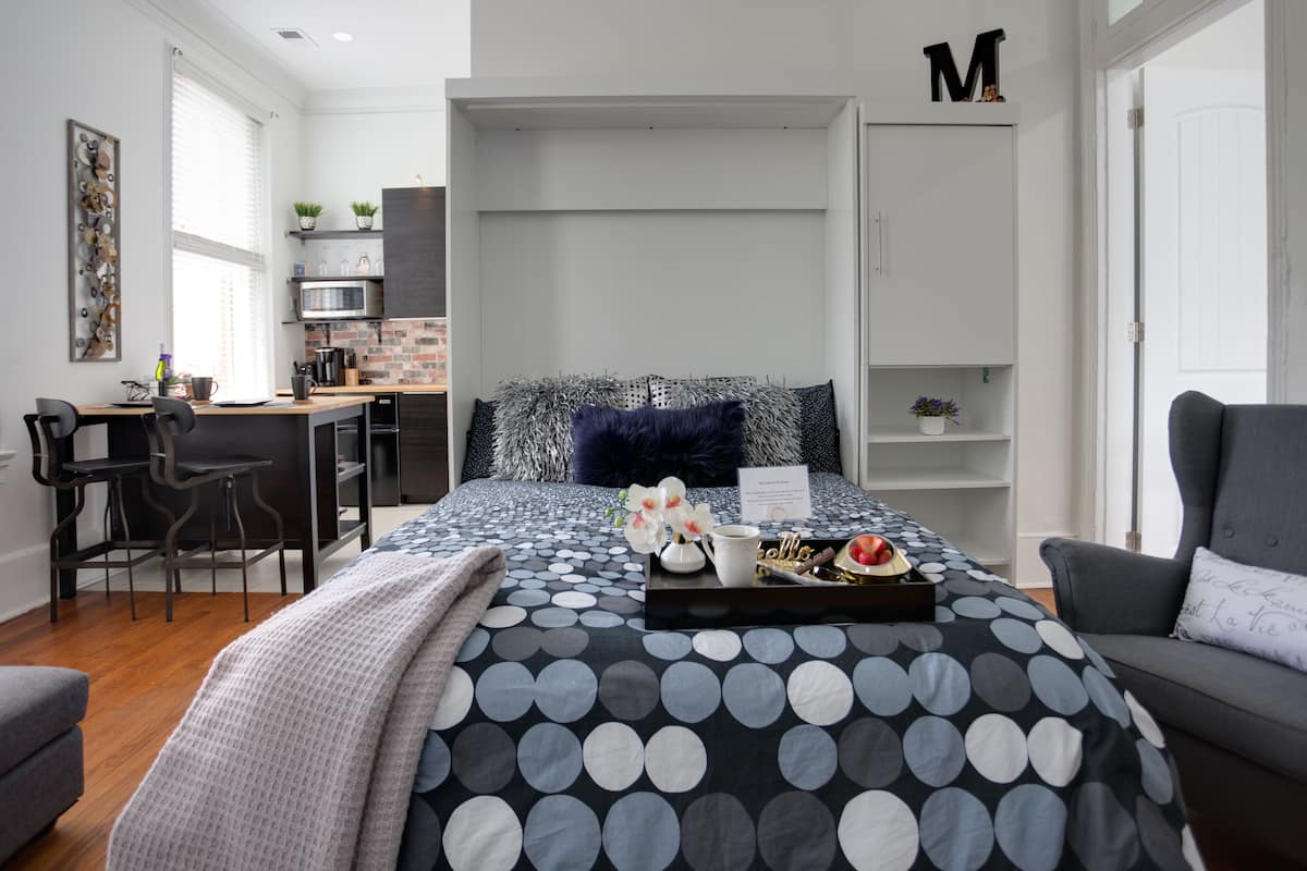 Design Apartment, Multiple Beds, Non Smoking | Premium bedding, in-room safe, individually decorated
