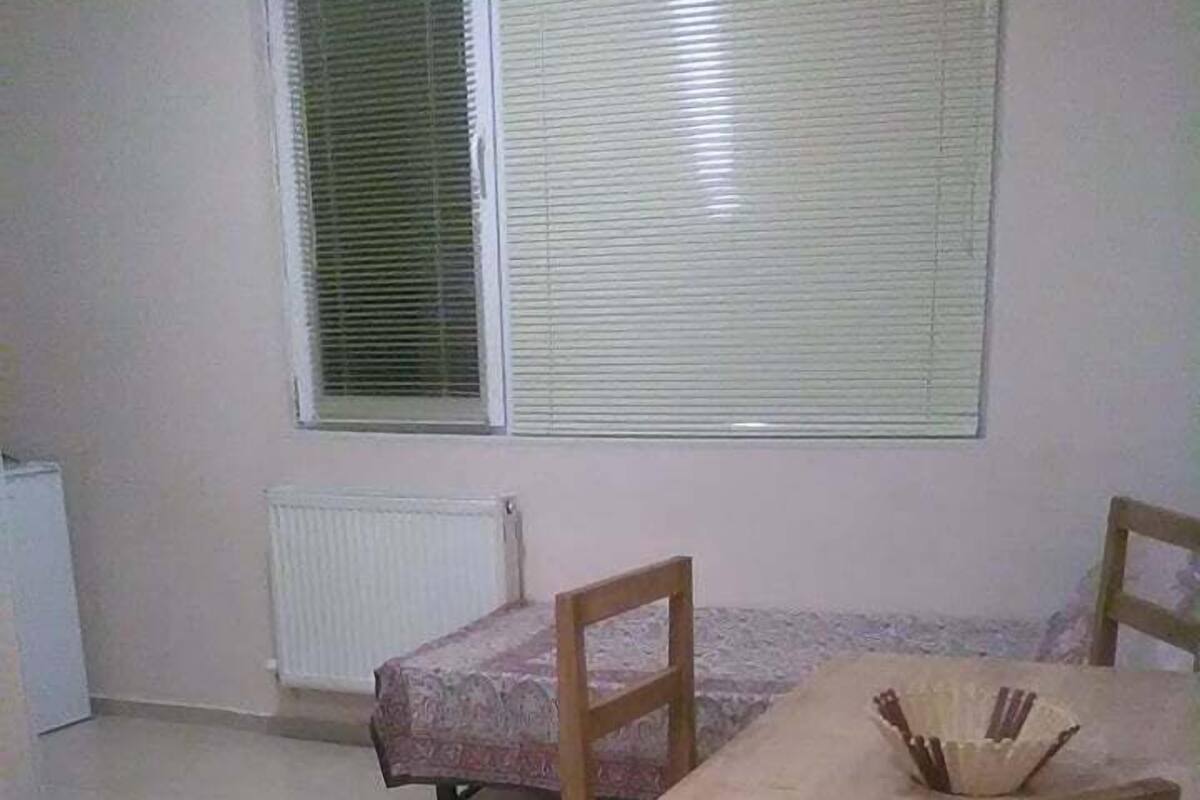 Family Quadruple Room, Multiple Beds, Non Smoking, Courtyard View | Living area