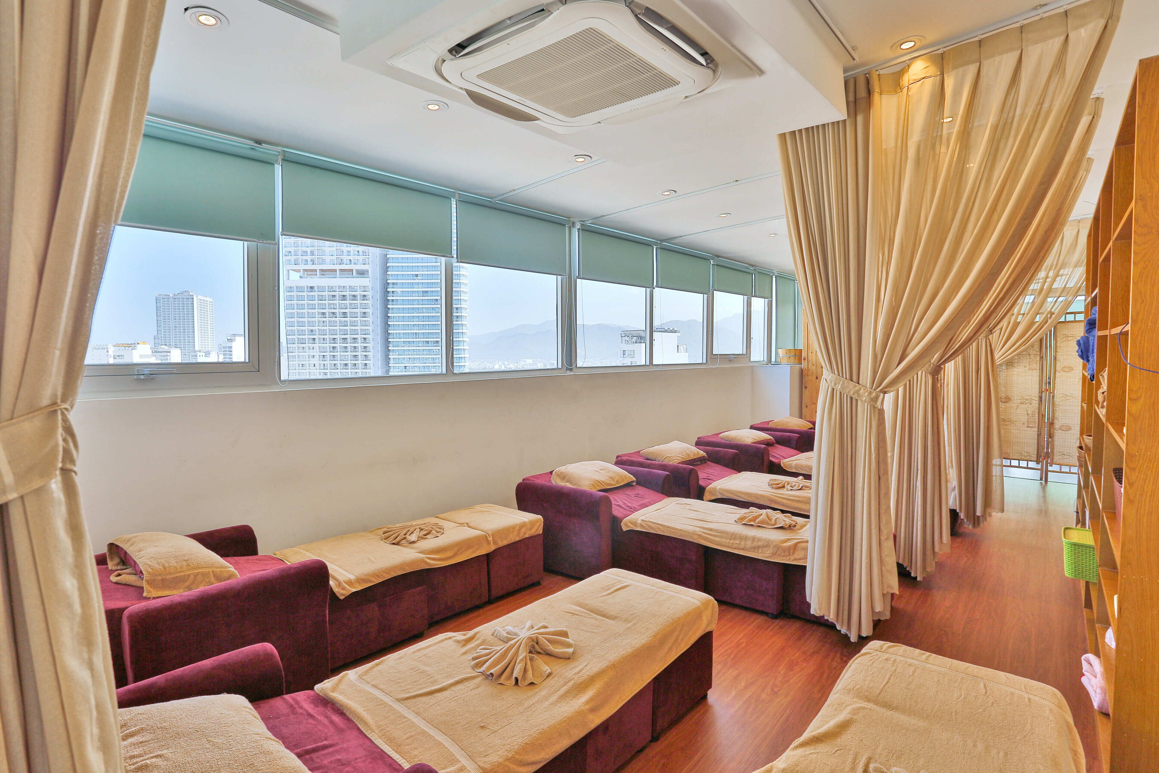 Body treatments, hot stone massages, Thai massages, facials, massages