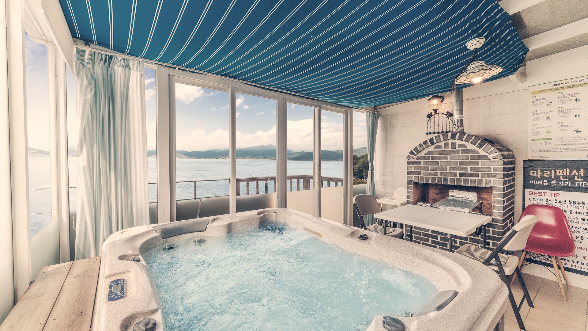 Private spa tub