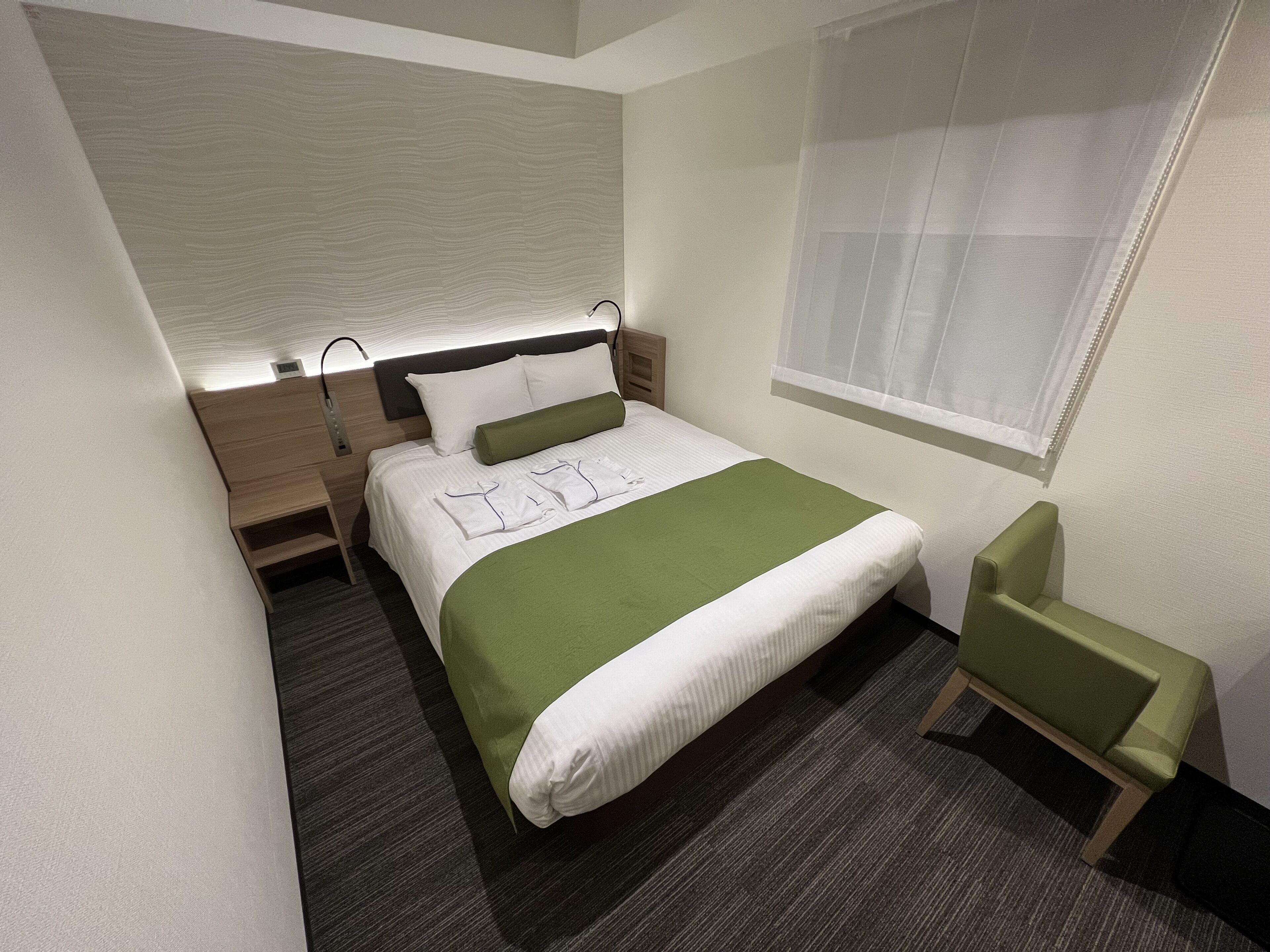 standard double room | iron/ironing board, free wifi, bed sheets