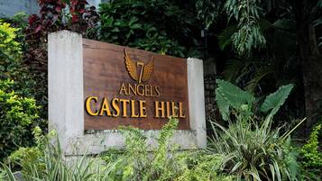 ด้านหน้าที่พัก