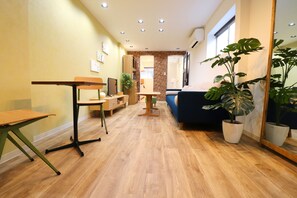 Private Vacation Home, Non Smoking | Iron/ironing board, free WiFi, bed sheets