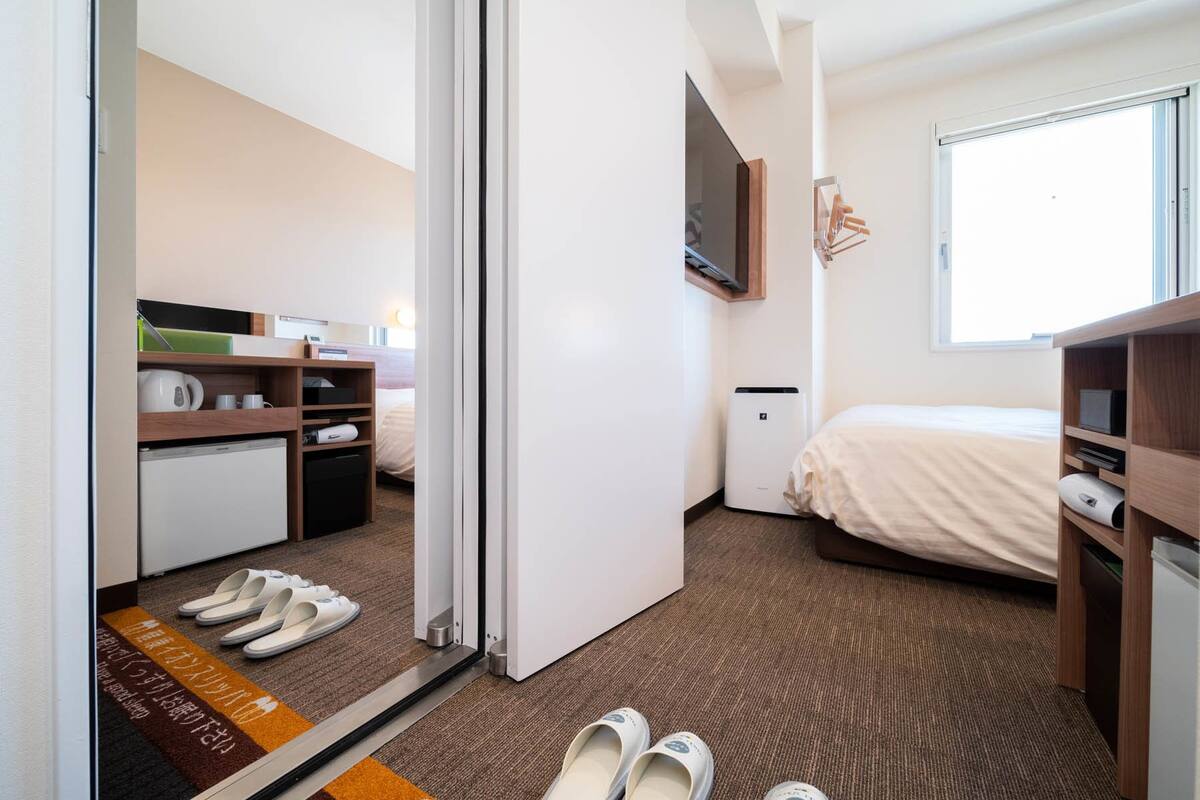 desk, laptop workspace, blackout curtains, soundproofing