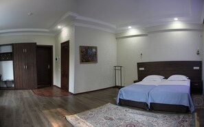 Comfort Twin Room | Down comforters, desk, blackout drapes, soundproofing - Rabat Hotel (Almaty)