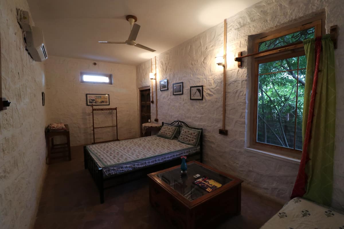 Courtyard View Room | 办公桌、笔记本电脑工作区、隔音、免费 WiFi
