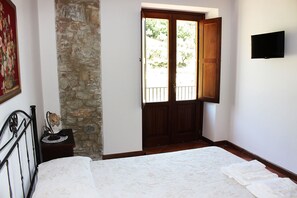Maison, plusieurs chambres, piscine privée