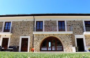 Facciata della struttura