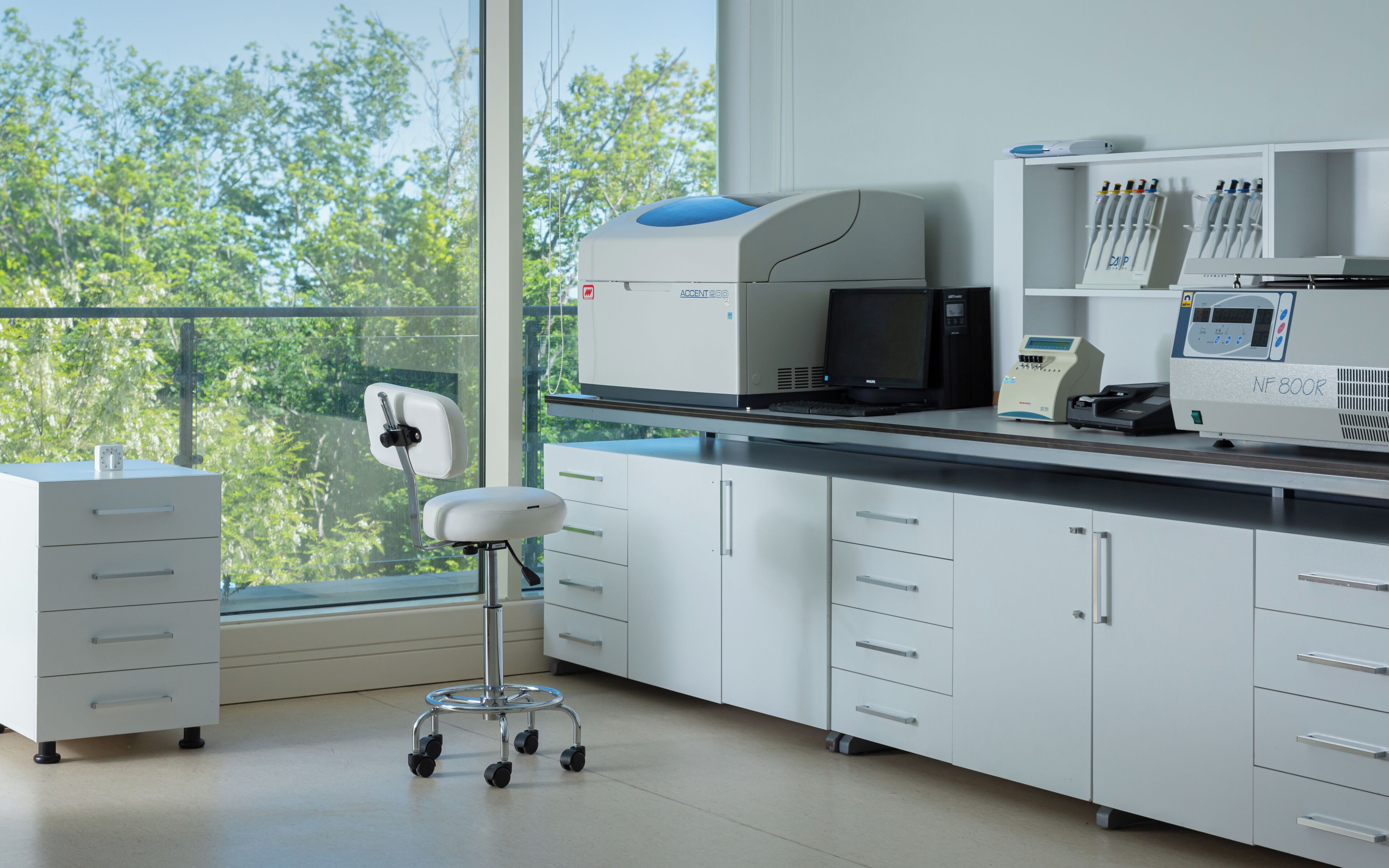 couples treatment room(s)