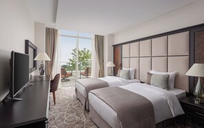 1 makuuhuone, minibaari, tallelokero huoneessa, työpöytä