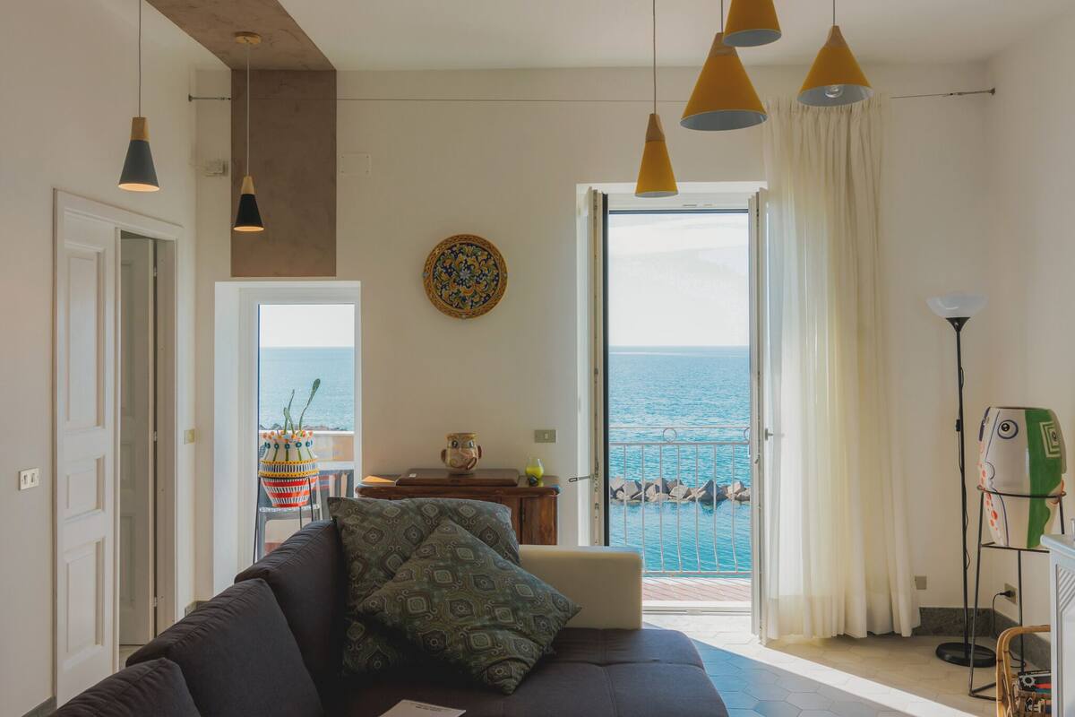 Design Apartment, 1 Bedroom (1) | Living area
