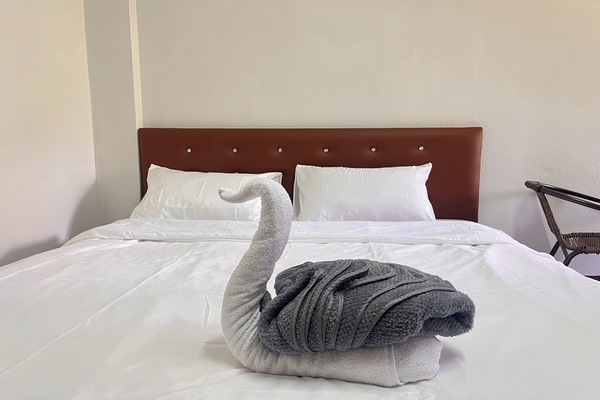 Standard Double Room | Desk, rollaway beds (surcharge), WiFi (free), bed sheets
