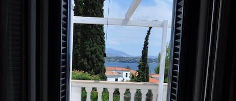Villa, 5 chambres, vue partielle sur la mer | Vue de la chambre