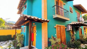 Fachada da propriedade