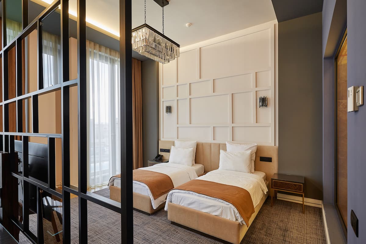 Deluxe Double or Twin Room | Premium bedding, minibar, in-room safe, desk